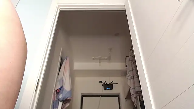 MilaniaCute – Live XXX-chat