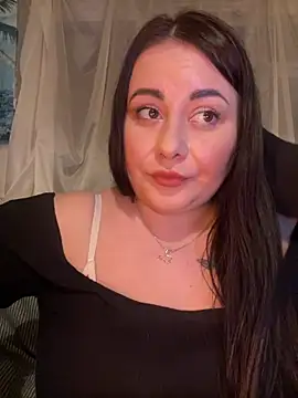 DaisyStreet Live XXX-chat