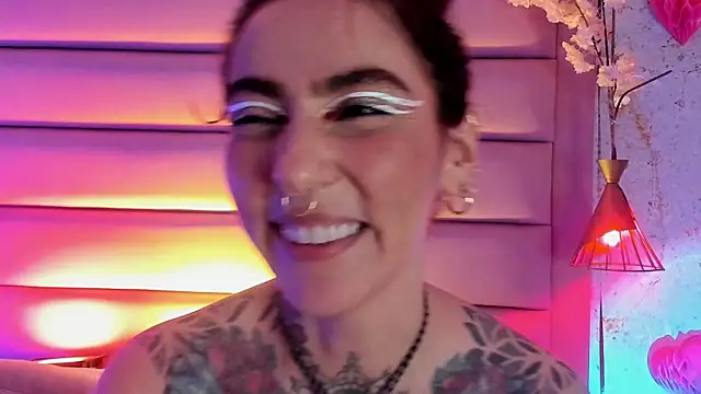 XXX chat uživo modela Evangelyne_1