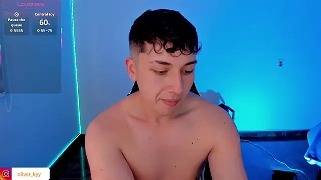 Chatroom XXX en direct de oliver_kyy