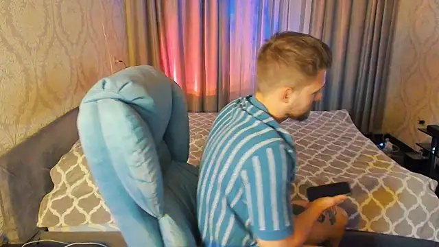 Vladik_bn Webbikameraesitys