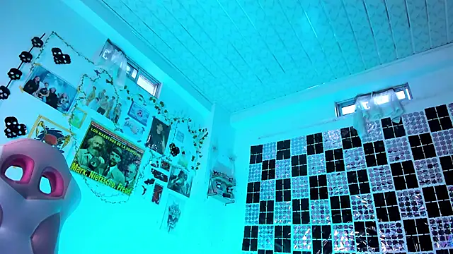 UchikyDoll Chat XXX live