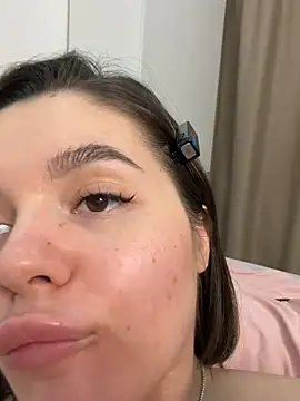 Xo_Laura Chat XXX live