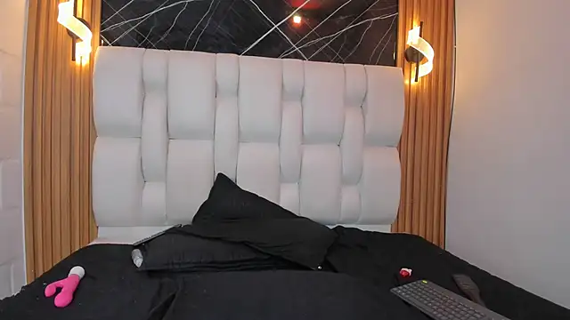 lunaa__dl 现场XXX聊天