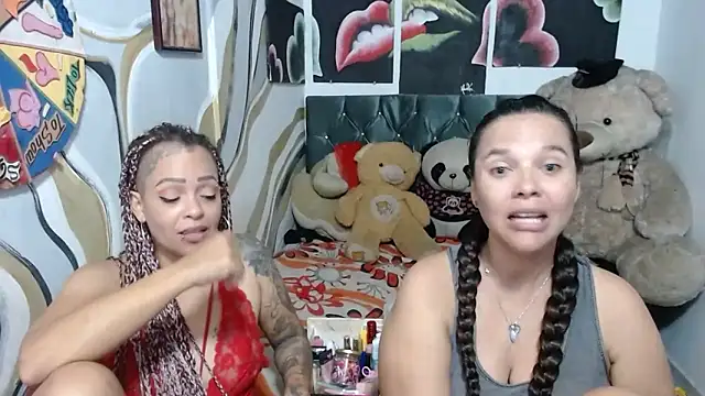 manzanahot9's Live XXX Chat