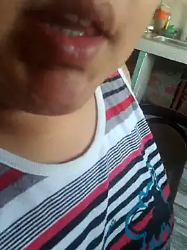 แชท XXX สดของ 69_less