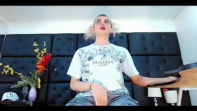 Chatroom XXX en direct de Daniela_Pink_