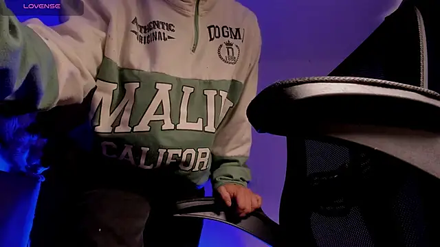 دردشة s_sven03 الجنسية المباشرة