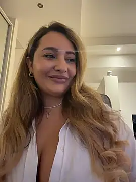 YaaraCollins webkamerás műsora