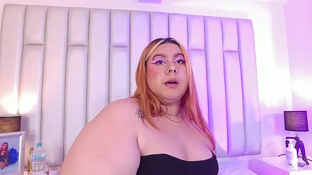 aandreaperez Chat XXX in diretta