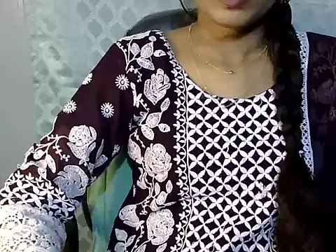 Chat XXX ao vivo de Shab_M