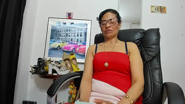Show de Aries_Mature na webcam