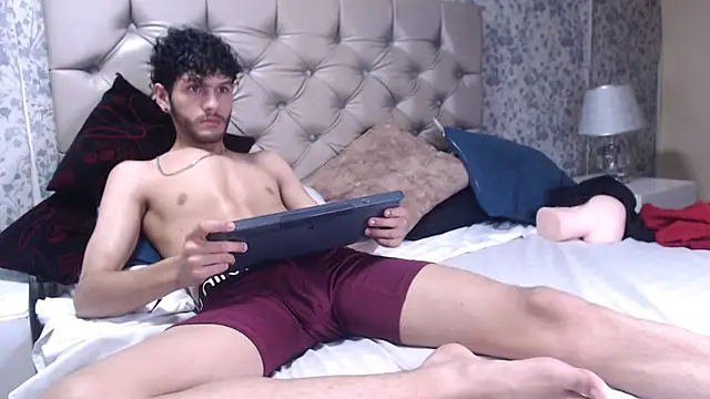 LuckySammer Obrolan Langsung XXX