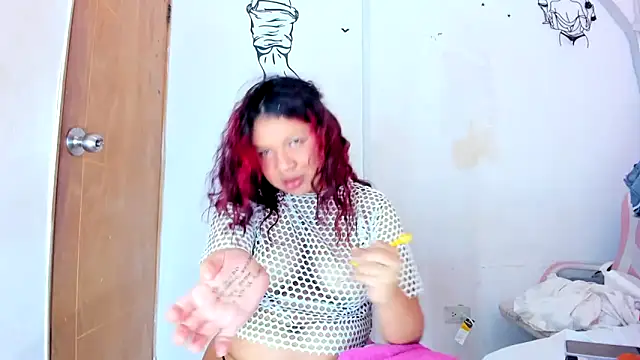 Živý XXX chat Emily_Coper18