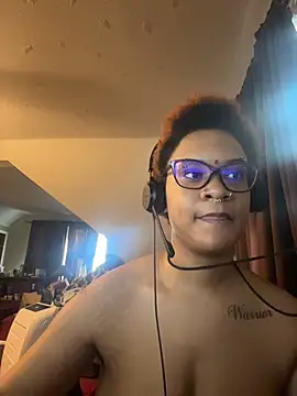 nickytheehawtie – Naživo XXX chat