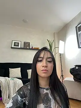 EmmyEvans1n Live XXX chat