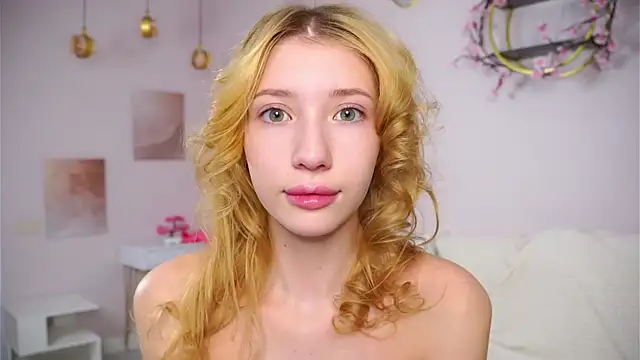 SunnivaCovil – Naživo XXX chat