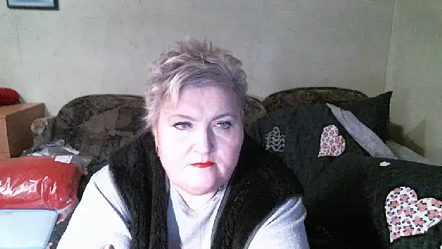 Lana555: онлайн-секс-чат