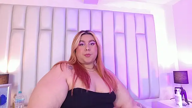 XXX chat uživo modela aandreaperez