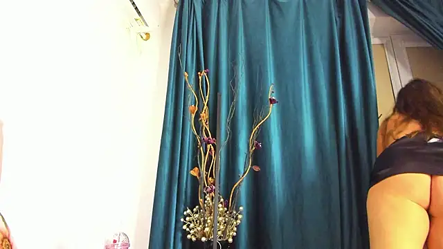 00ingrid Adlı Modelin Canlı XXX Sohbeti