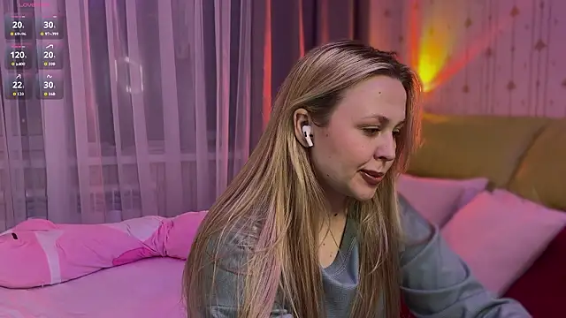 Živý XXX chat Estella_Elwood