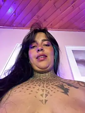 Annie_AliceeのライブXXXチャット