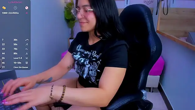 Chat +18 de lalytulu99 ao vivo