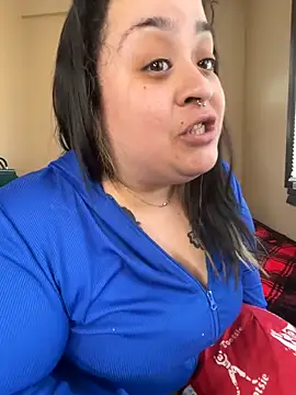 Chat +18 de Tillymarie ao vivo