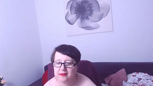 ChristaRose: онлайн-секс-чат