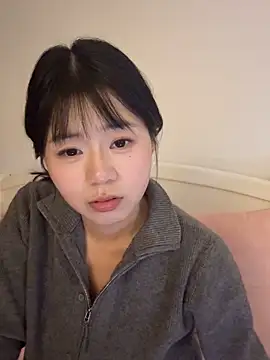 Nana-3 Live XXX Chat