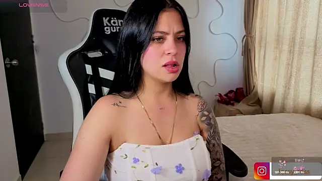 Victoryyy_ Live XXX-Chat