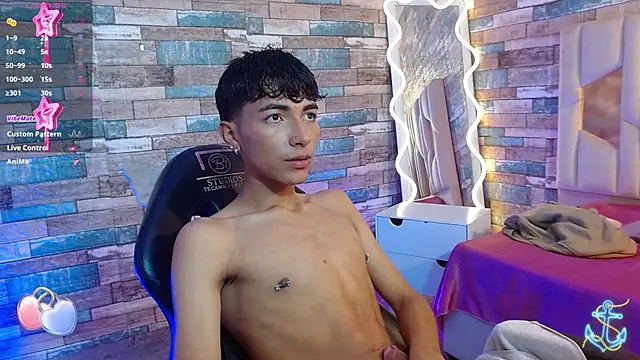 Онлайн чат XXX osamu_tay