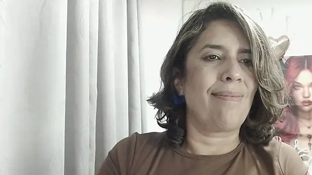 Chatroom XXX en direct de Victoria_meester