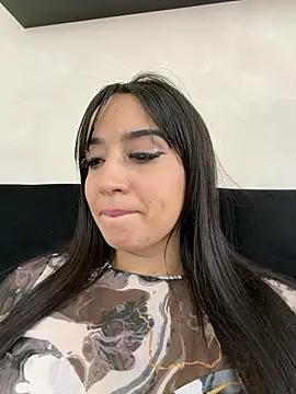 EmmyEvans1 live XXX chat