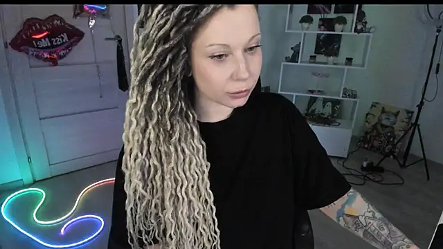 HoneySallyMoore Live XXX Chat