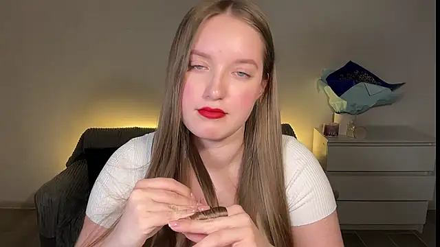 XXX chat uživo modela EvaMaddison