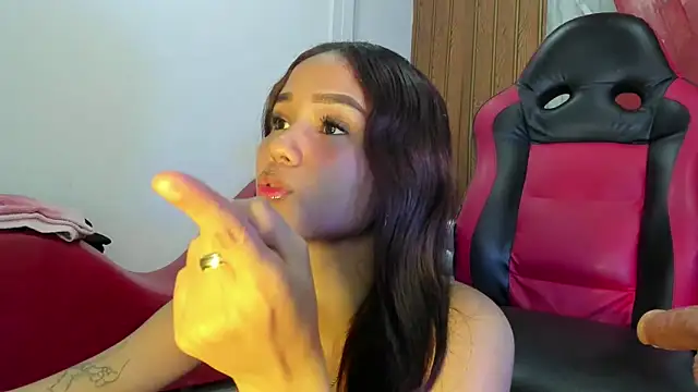 دردشة MarianaManzur الجنسية المباشرة