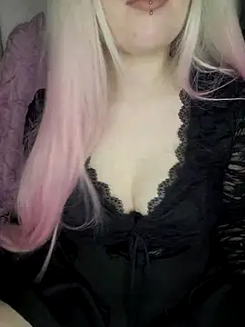 Show modela Zuzanna_Pink na web-kameri