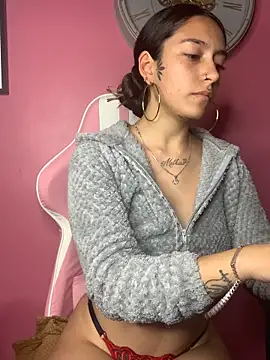 Chatroom XXX en direct de Alaska_euphoria