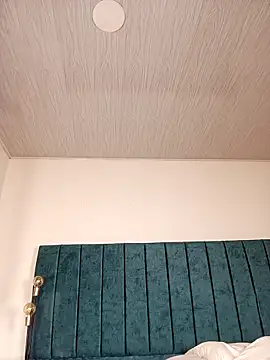 Dante_Knox: απευθείας συνομιλία ΧΧΧ