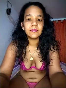 Chat +18 de JADEELOVEE ao vivo