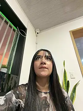 EmmyEvans1のライブXXXチャット