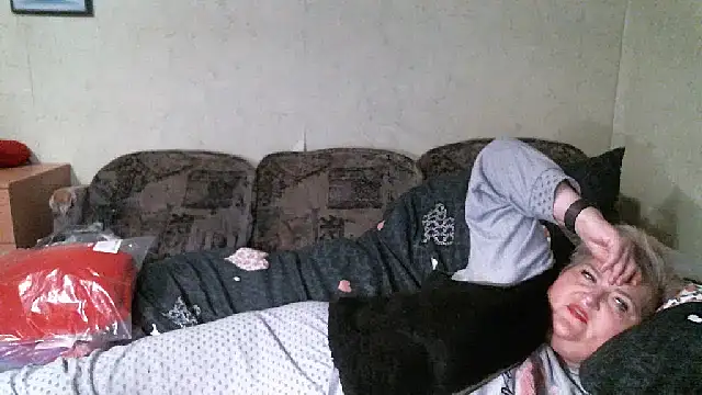 Lana555's Live XXX Chat