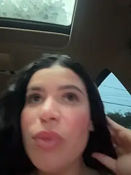 XXX chat uživo modela Rafaellaz