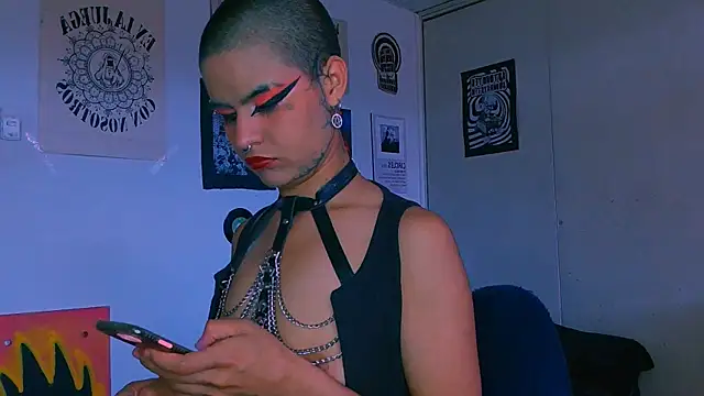 alex_one888 Live XXX-Chat