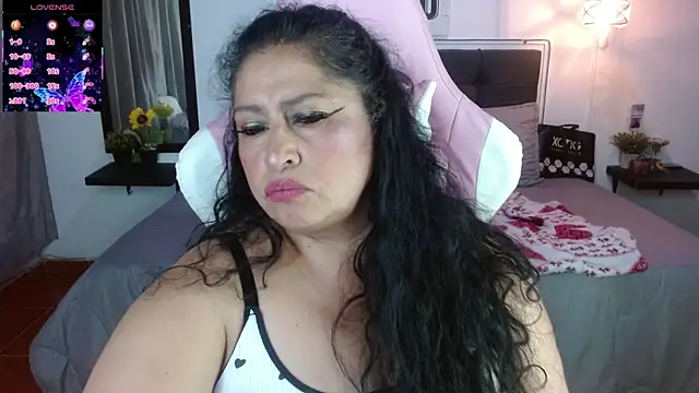 Keyla01_'s Live XXX Chat