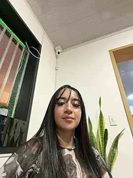 EmmyEvans1 라이브 XXX 채팅