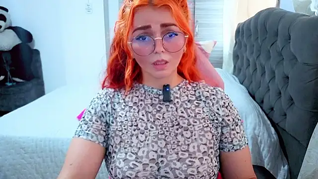 Alexatexa2929 Adlı Modelin Canlı XXX Sohbeti