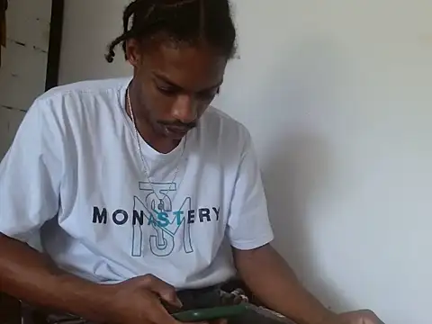 Larry-n-clouds – Live XXX-chat