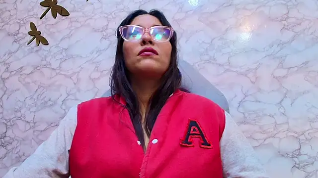 Chat +18 de Lorena_watson ao vivo